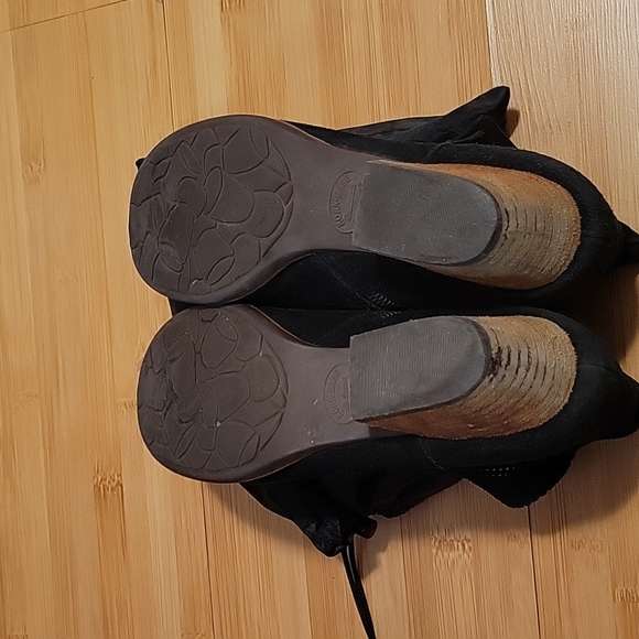 Suede Kork-ease black booties - Picture 3 of 7